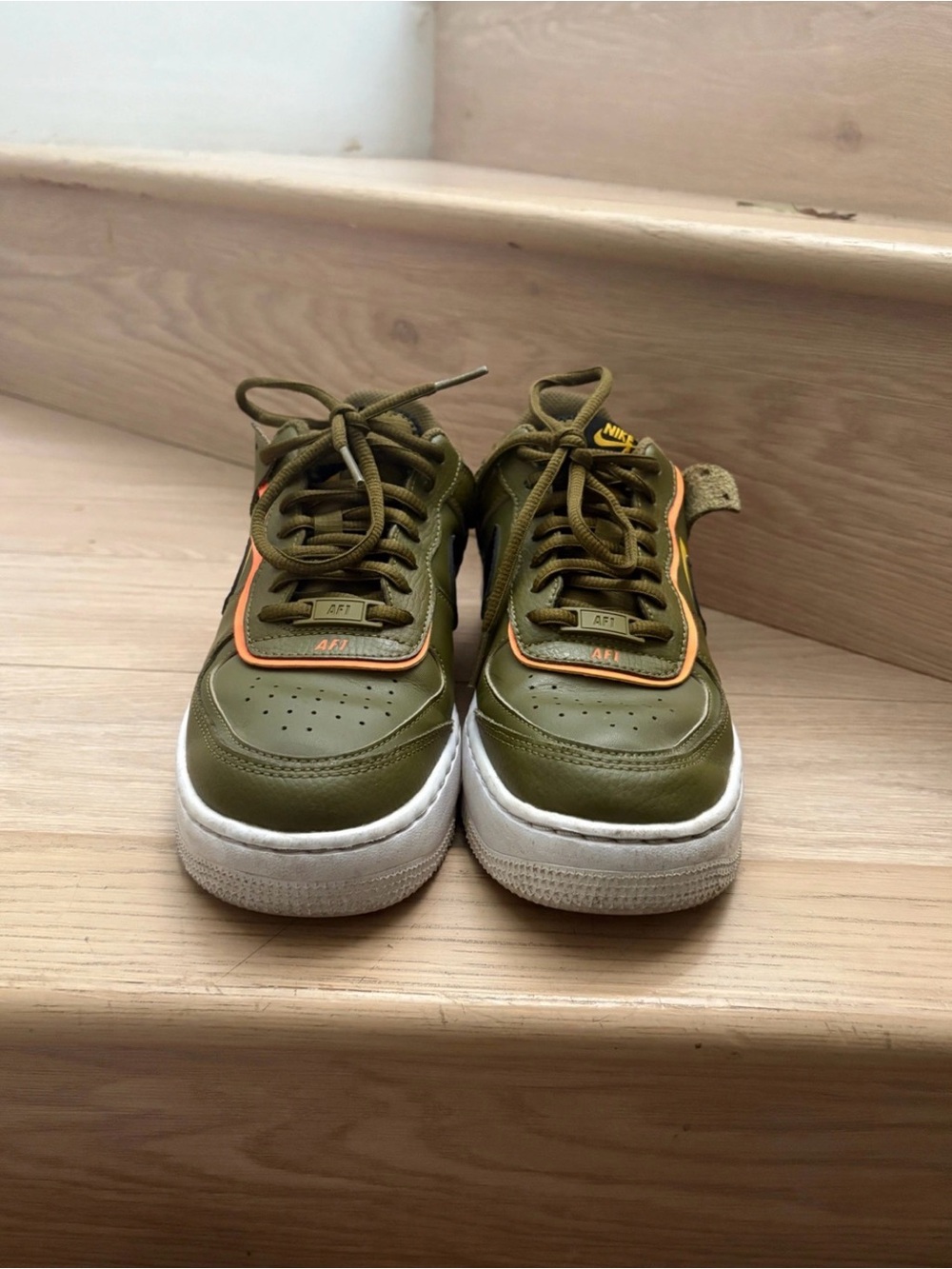 RARE Nike Women's Air Force 1 shadow Olive flak - Picture 3 of 4